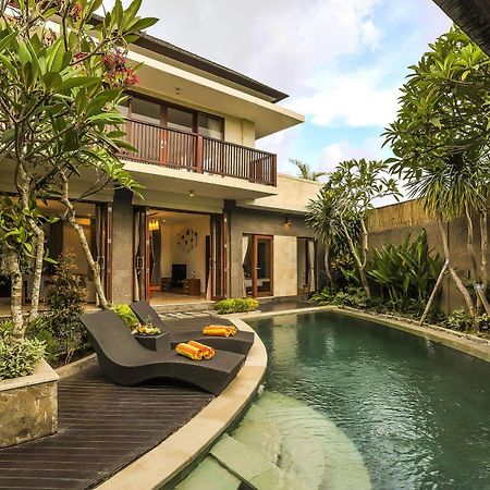 Aksata Villas Canggu المظهر الخارجي الصورة