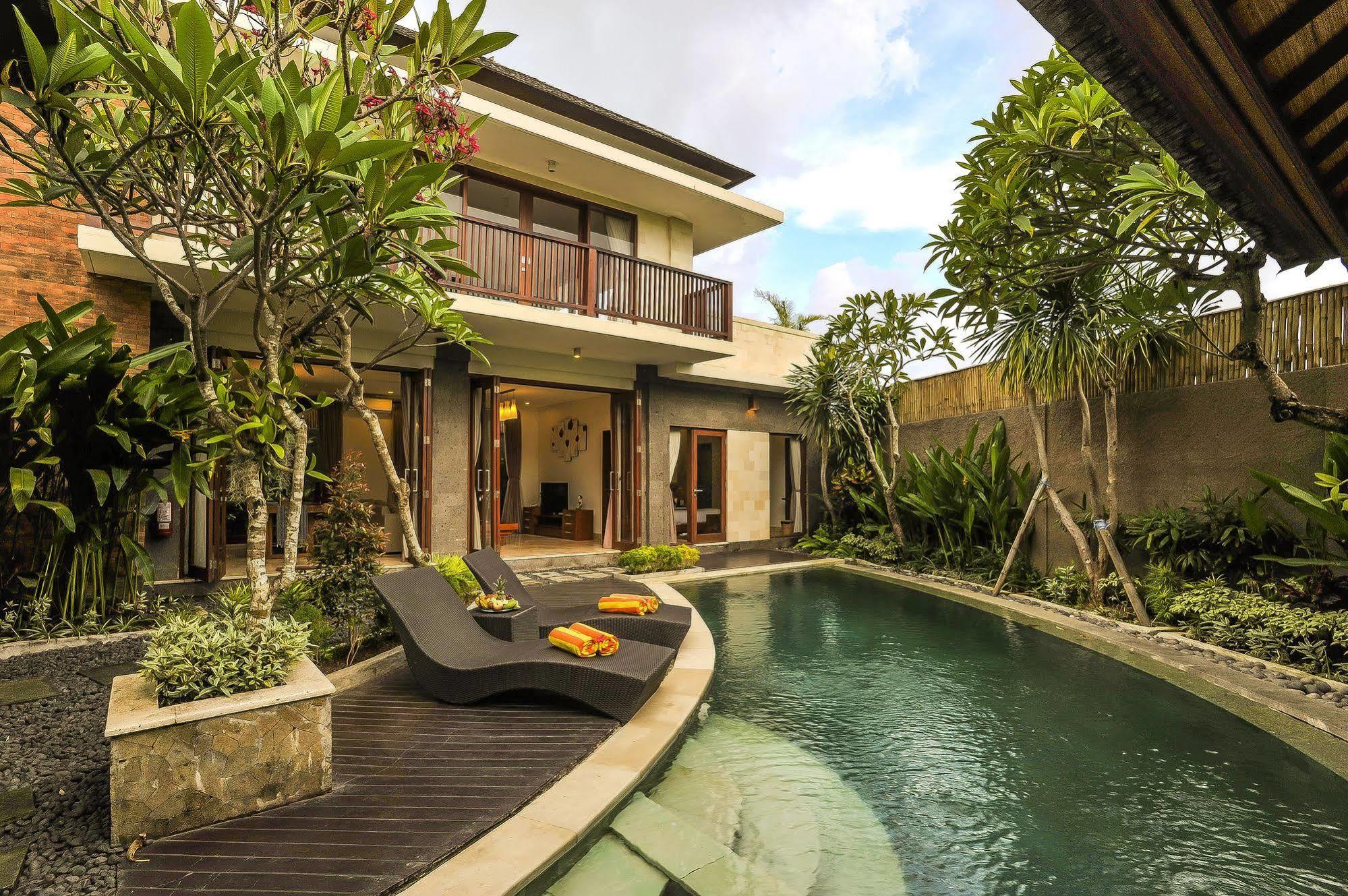 Aksata Villas Canggu المظهر الخارجي الصورة