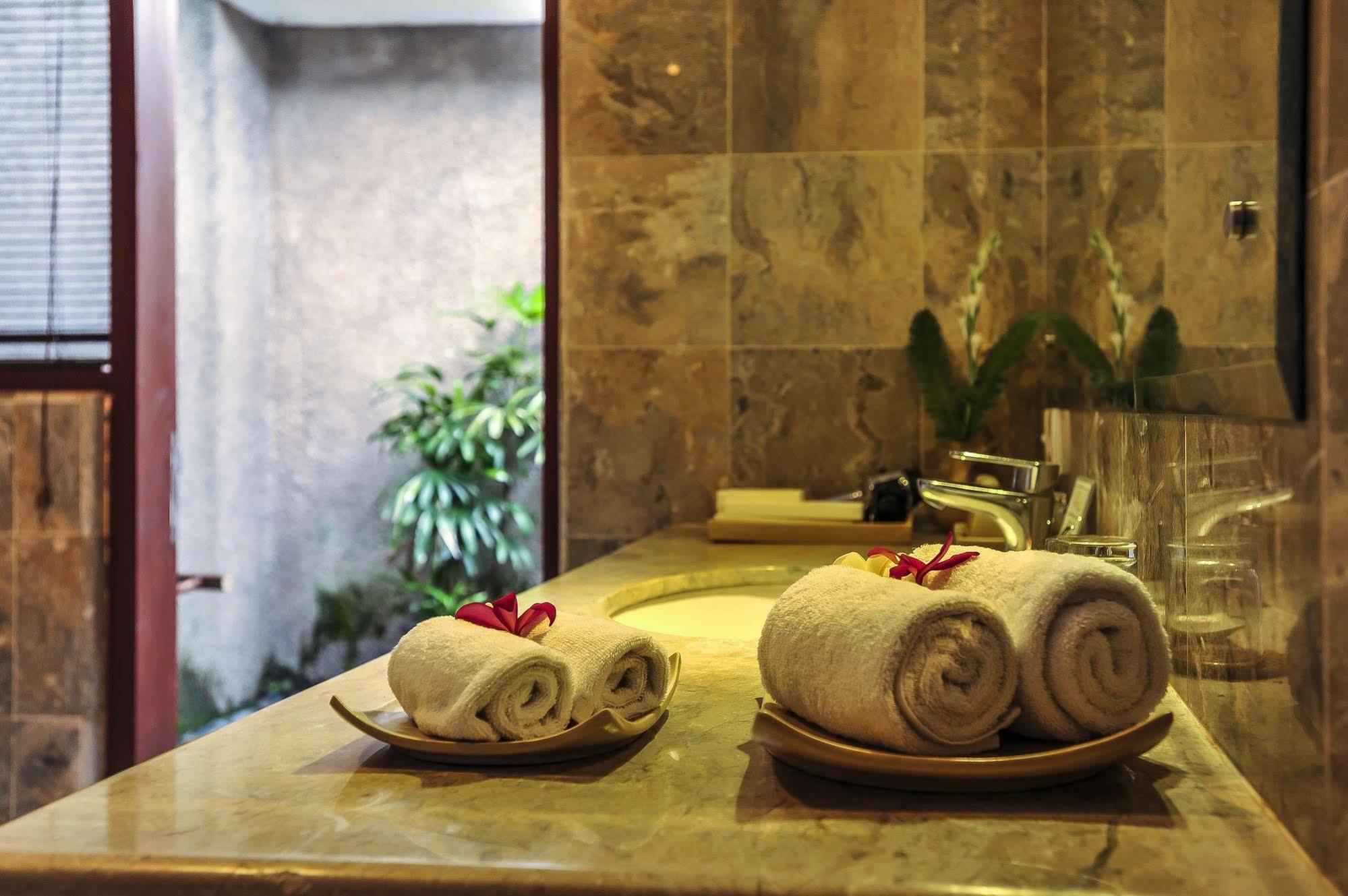 Aksata Villas Canggu المظهر الخارجي الصورة